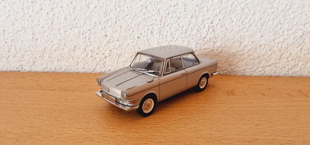 NOREV 1/43 - BMW 700 LS - N° 60 - Pare chocs avant