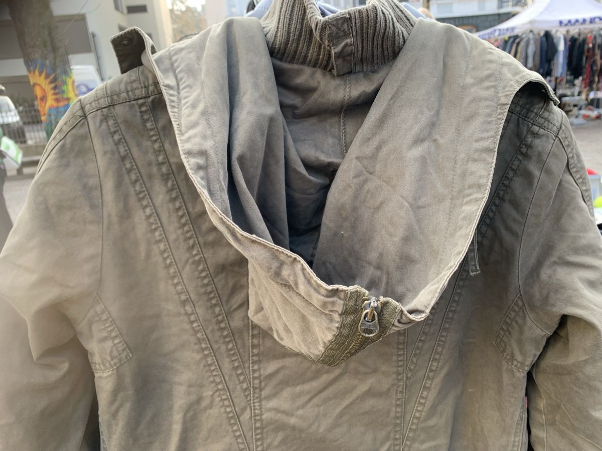 Jacken: Jacke, Grösse M/L 😏🪾🌲 – Gebraucht aus Egg b. Zürich von Flummi 4