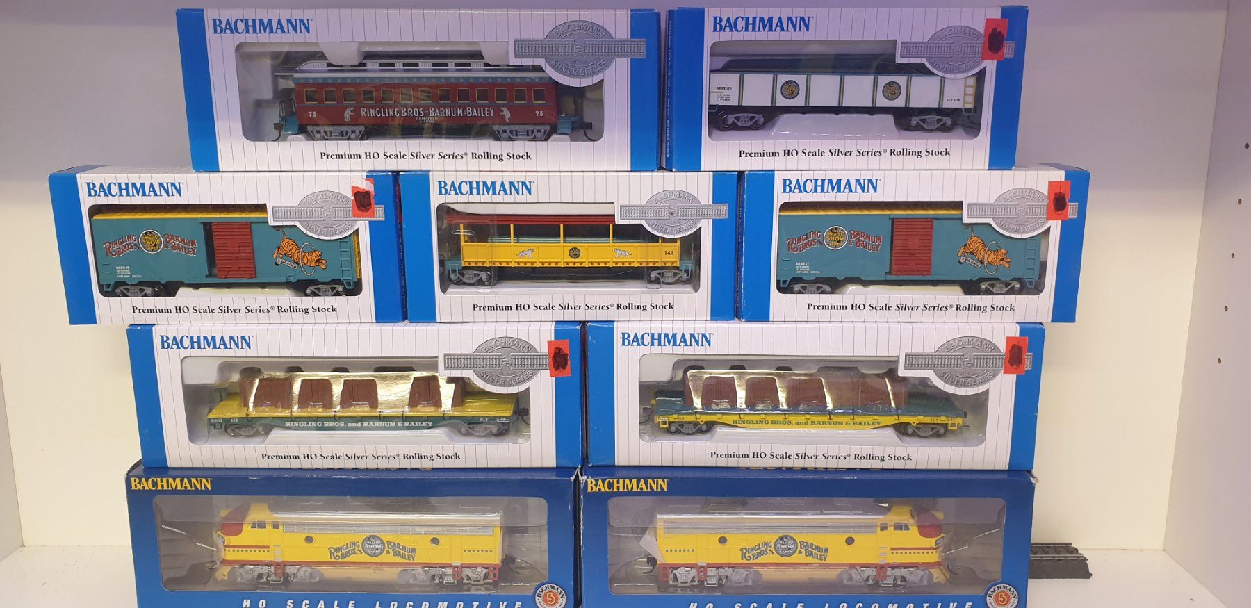 Modellini di ferrovie: Bachmann Ringling Bros. Zirkus Zug H0/DC – Nuovo e nell'imballaggio originale da Neuenhof venduto da ludovicco
