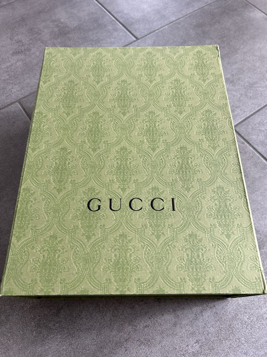 Gucci Altro in  Abbigliamento & Accessori: Gucci Marmont noir velours – Nuovo (secondo la descrizione) da Gorgier venduto da hcaroline4 3