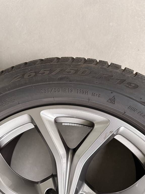 Pneus & Kompletträder: BMW X6 Pirelli Winterpneus – Gebraucht aus Dietikon von AgathaJ 2