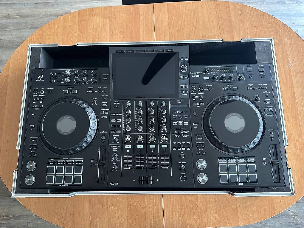 Sistema di controllo: AlphaTheta XDJ AZ Neuf + Decksaver + Case MAGMA – Nuovo (secondo la descrizione) da Sierre venduto da traffiko
