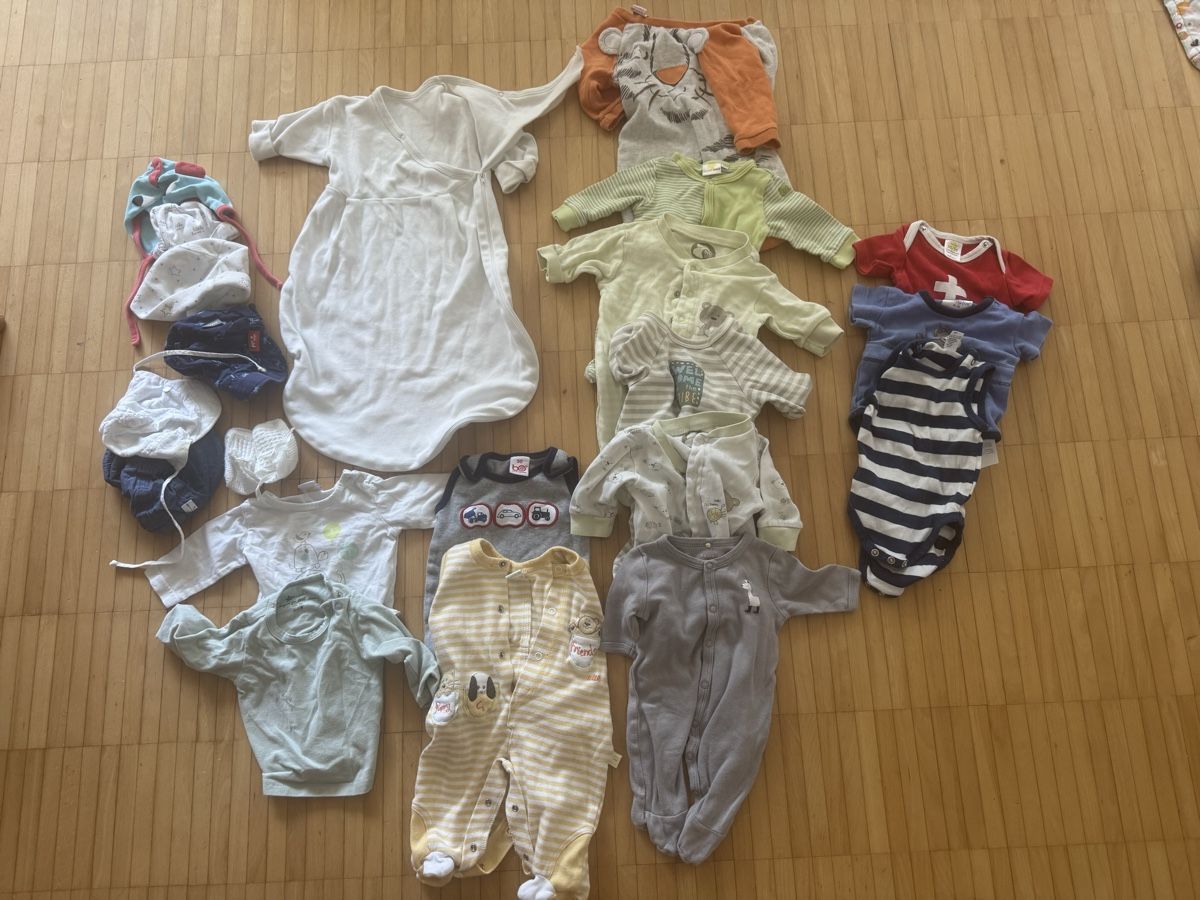 Lotti di vestiti: Kleiderset 50 eher Sommer/Herbst – Usato da Aarau venduto da belpin