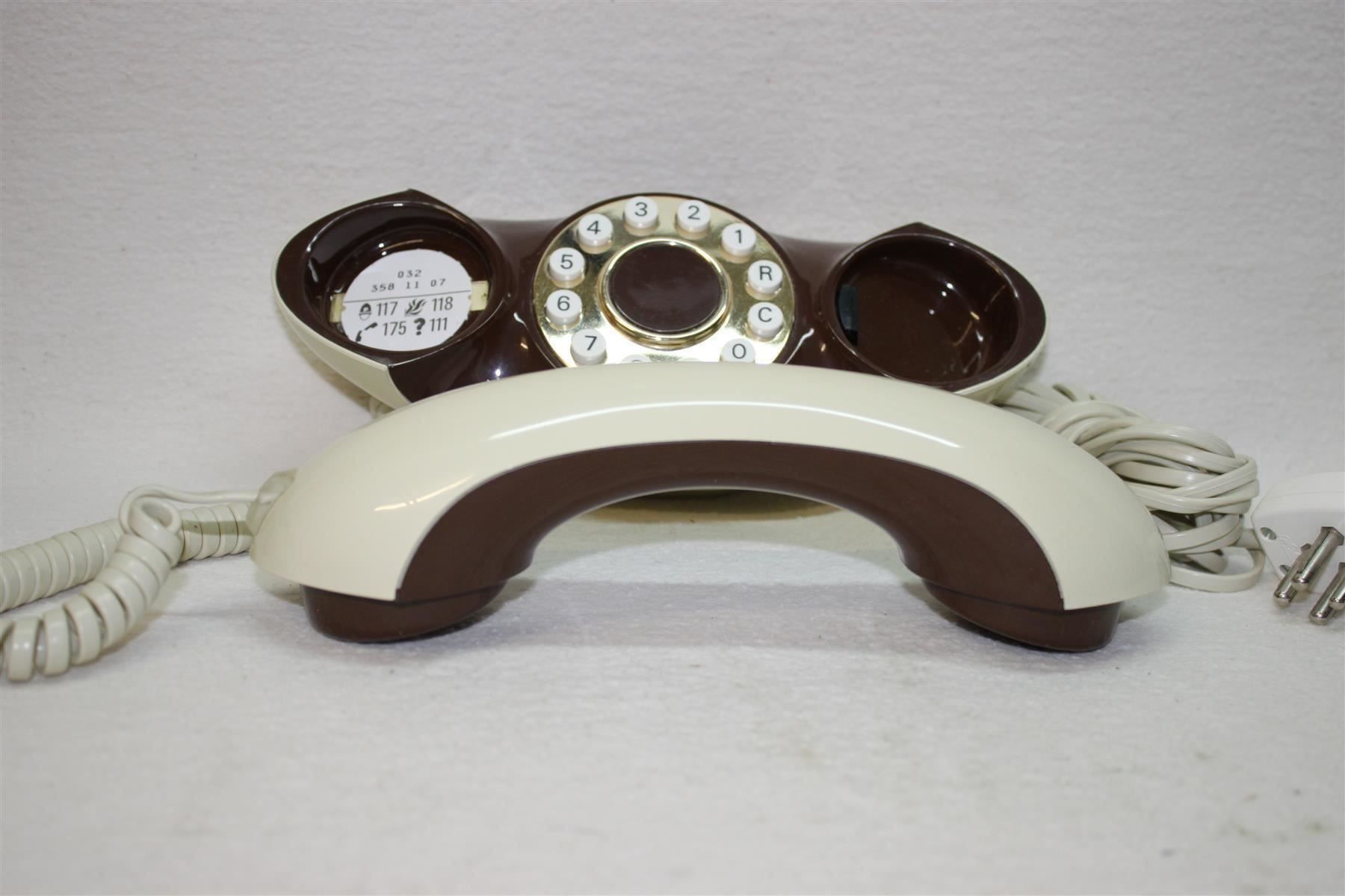 Telefoni: Antikes Telefon New York – Usato da Thun venduto da Fbchm 1