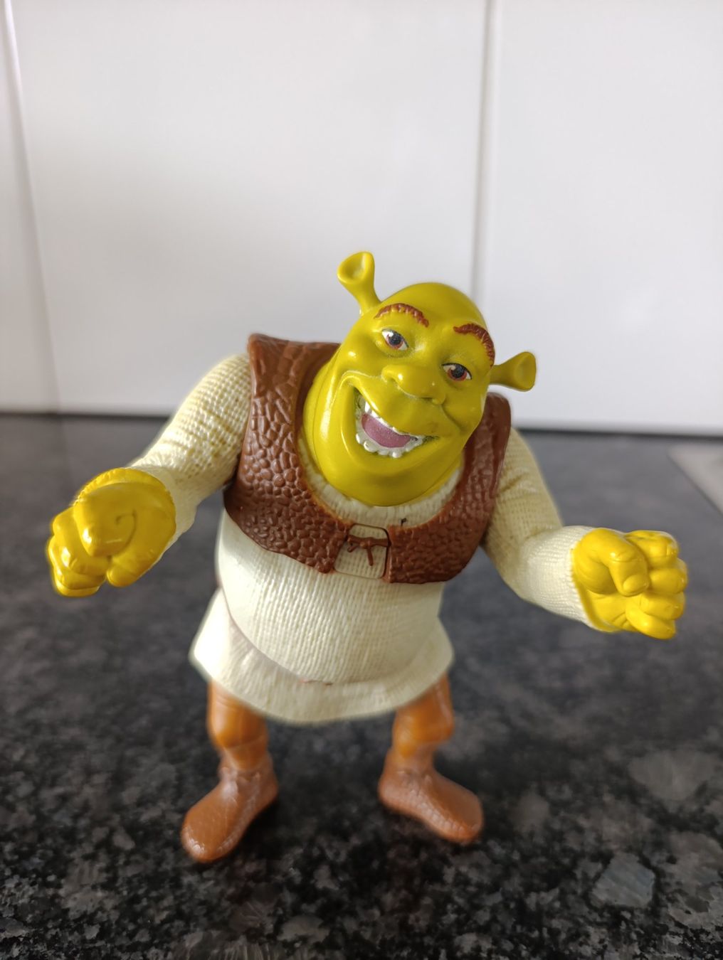 Statuette: Shrek Figurine – Usato da Zürich venduto da ShadowVorlon