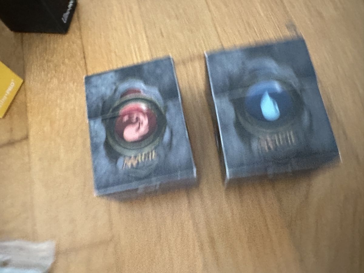 Spiele: Magic Mtg Deckbox, sleeves und Karten – Gebraucht aus Schüpfen von Poly_pi 3