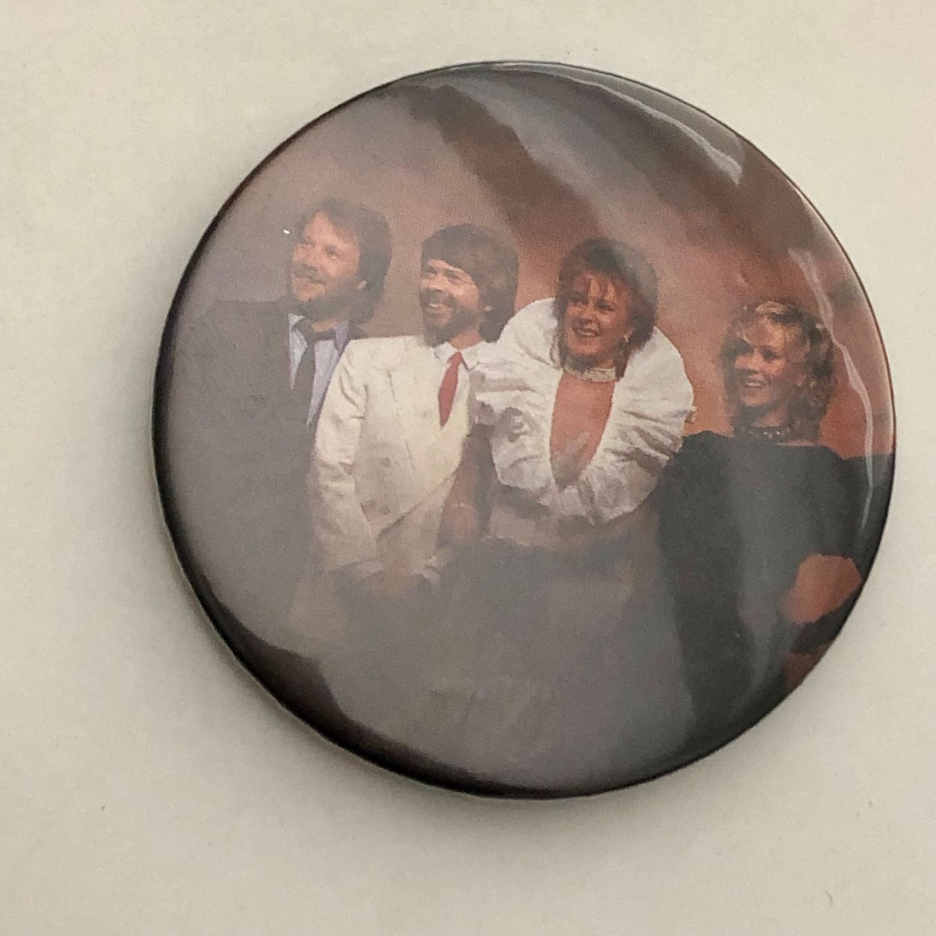 Placchette & Badge: ABBA Original Button zum anstecken – Usato da Wettingen venduto da ABBA-Retro
