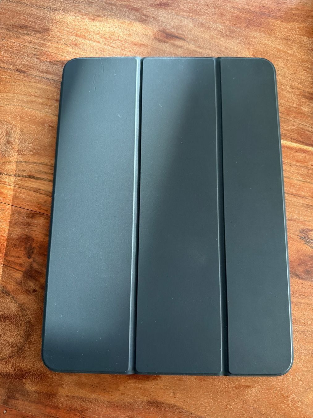 Apple Tablet PC: Apple iPad Air (4. Gen) – Usato da Zürich venduto da brandysn 1