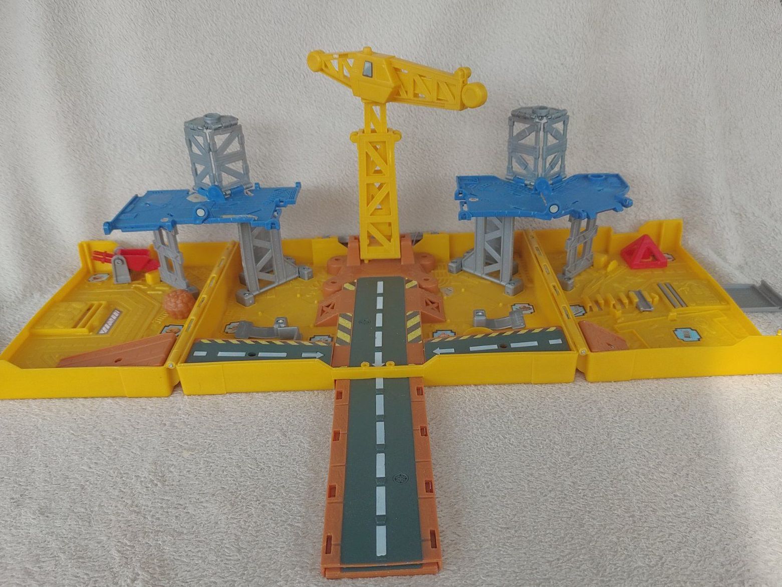 Matchbox Giocattoli: Matchbox-Koffer Bash und Build Construction Set Nr.J3922 – Usato da Strengelbach venduto da Phorensic_30 1
