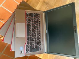 5x Laptop Fujitsu Lifebook E Series