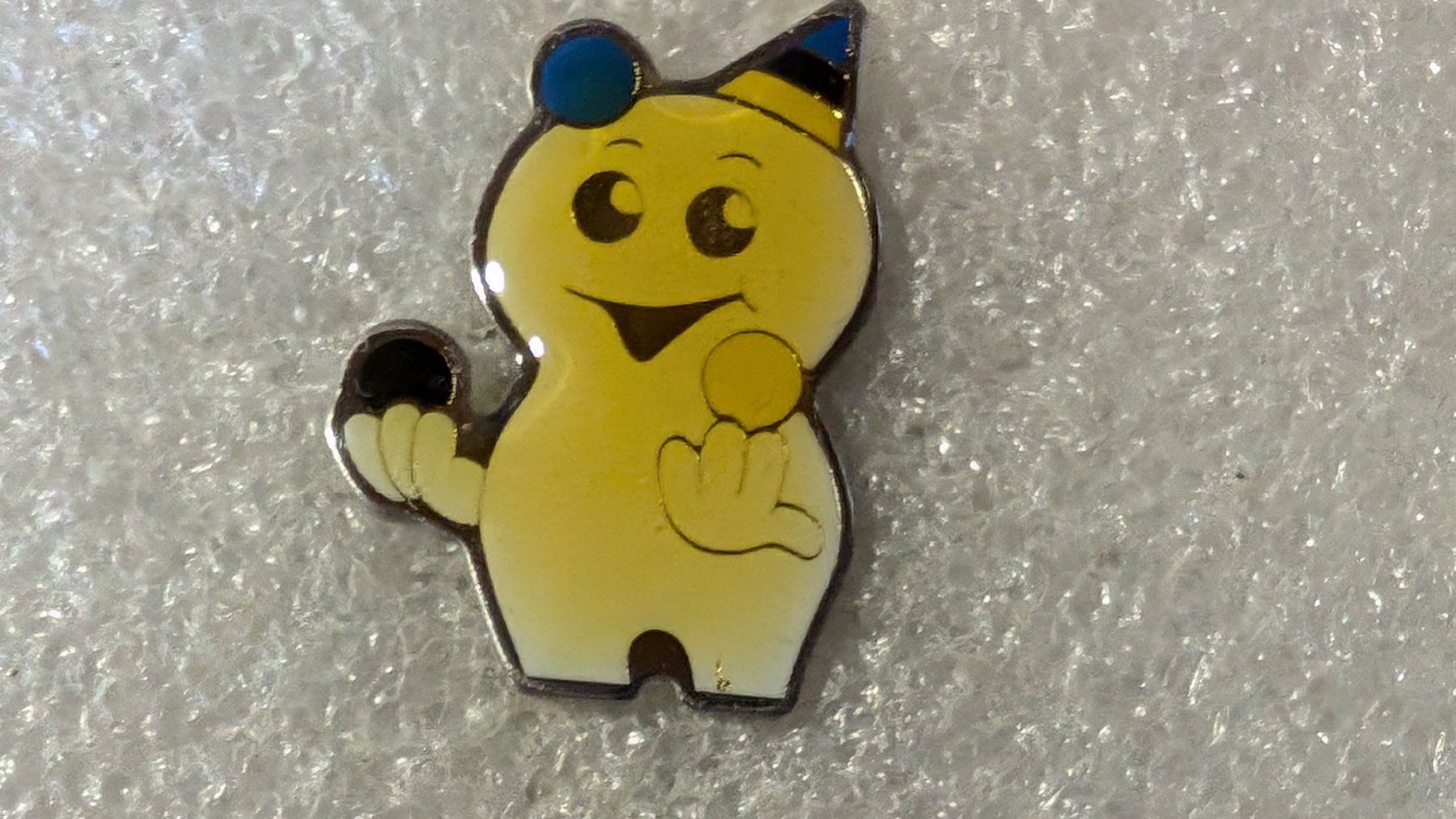 Placchette & Badge: Ansteckpin 225: Maga Bio – Usato da Oppligen venduto da Pin-Fall-Shop
