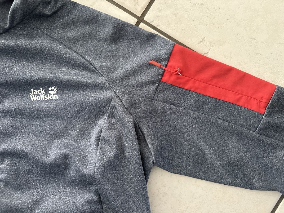 Jack Wolfskin Giacche: Jack Wolfskin Layer Damen L – Usato da Davos Platz venduto da Anakonda1 1