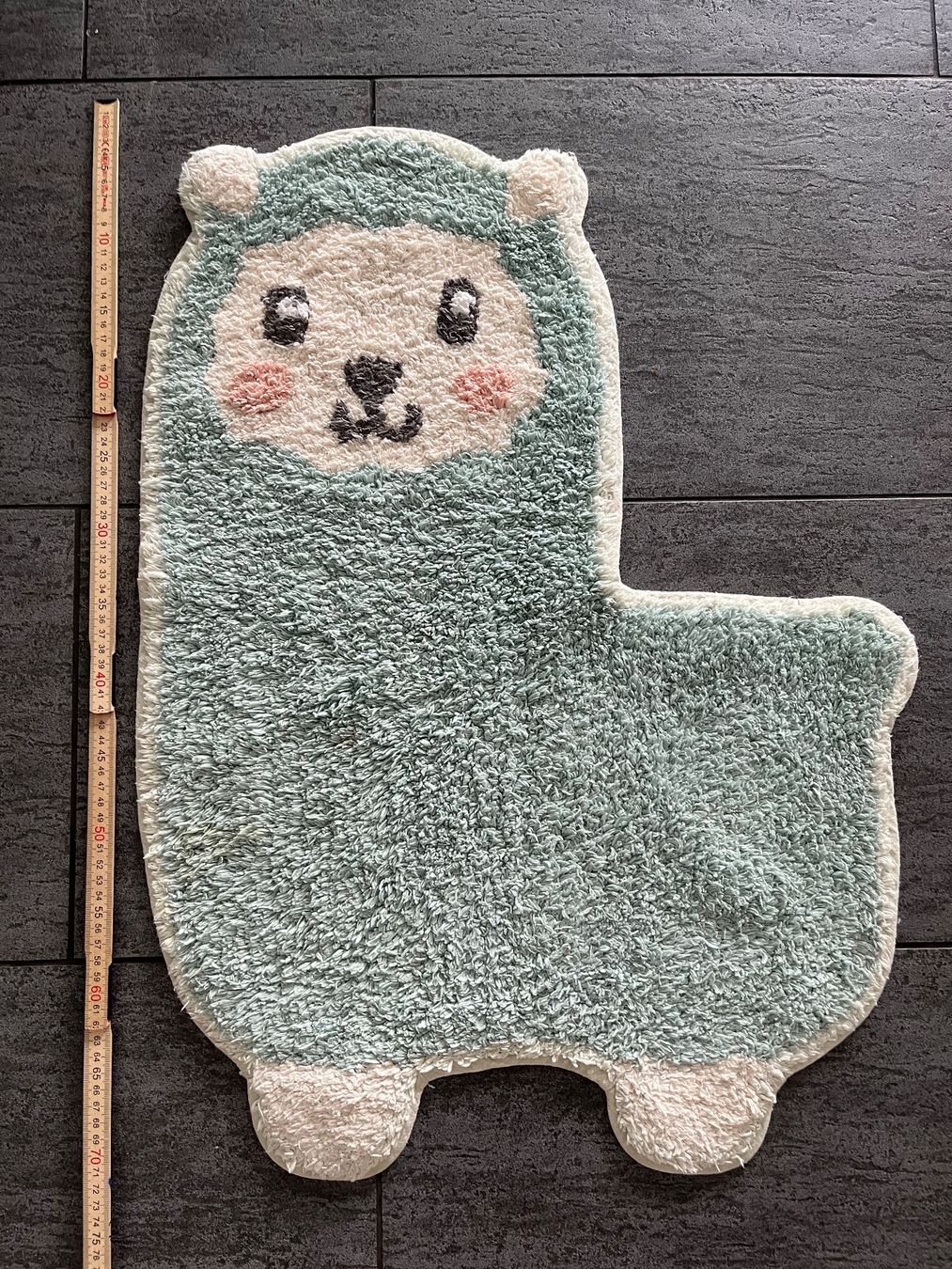 Tapis: Tapis déco chambre bébé lama – D'occasion à Estavayer-le-Lac par stelina13 1