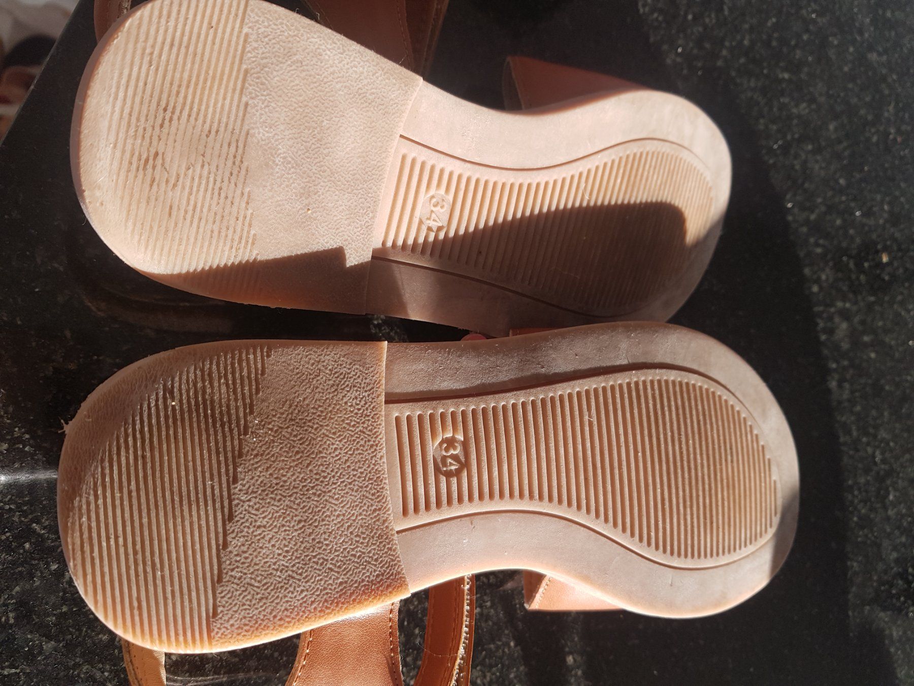 Friboo Schuhe für Mädchen: MÄDCHEN RIEMENSANDALETTE VON FRIBOO – Gebraucht aus Root von LifestyleAccessoires 4