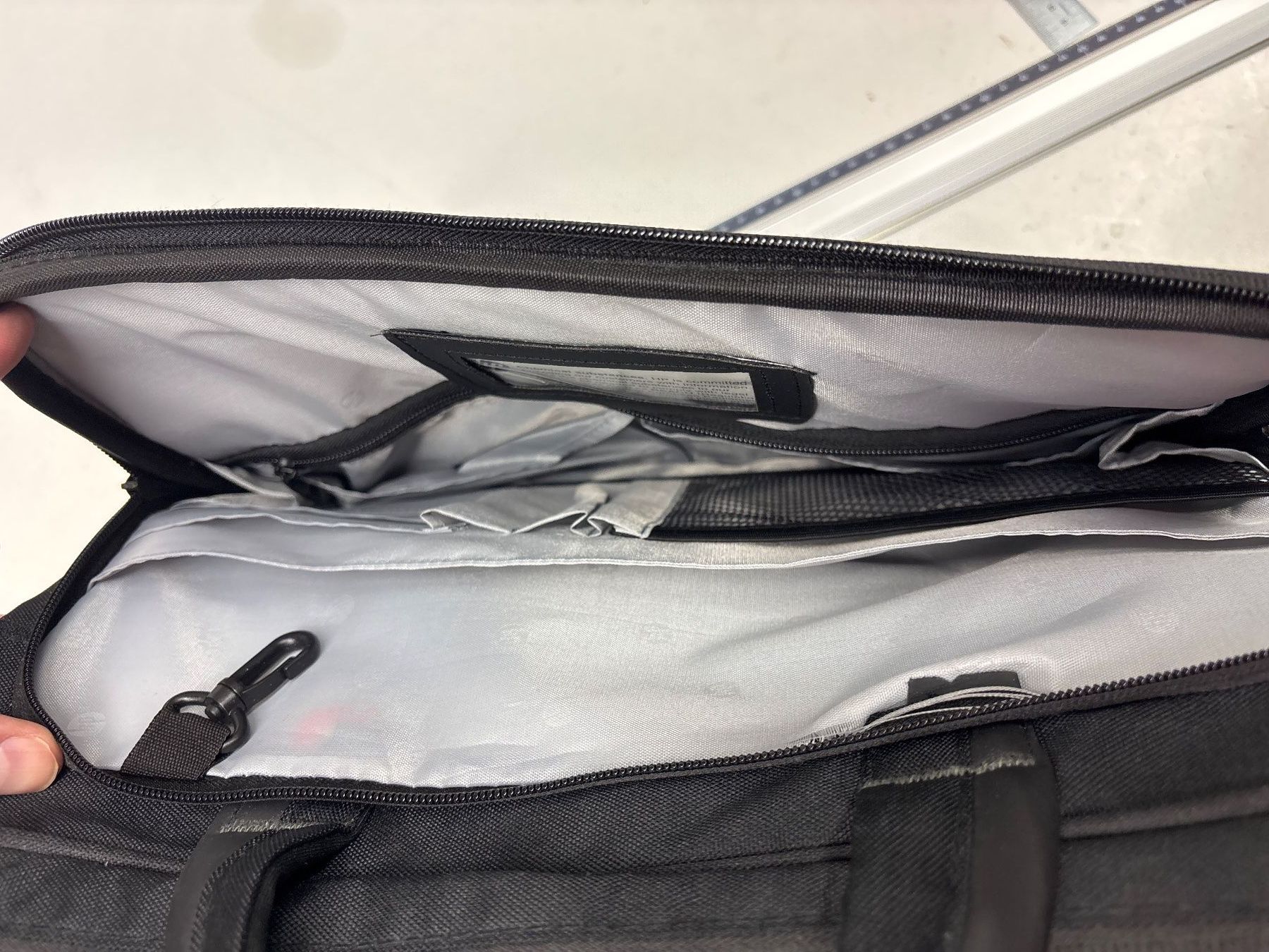 Borse: HP Laptoptasche, neuwertig – Usato da Dübendorf venduto da voojagig 2