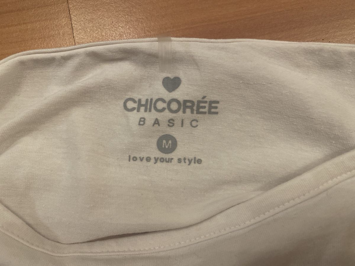 Top: Chicorée Oberteil weiss Grösse M – Usato da Schmitten FR venduto da noa_vm8b 2