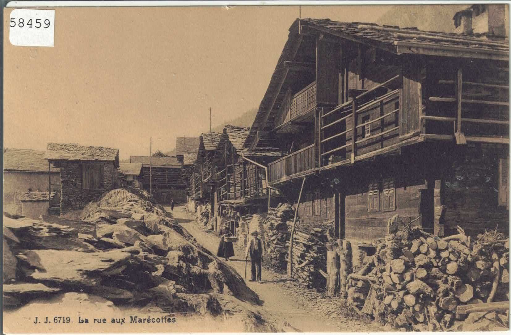 Cartoline postali: La rue aux Marecottes - animee – Usato da Ettingen venduto da Kartenplanet