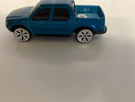 Ford Explorer Sport Trac 1-64 Maisto 55