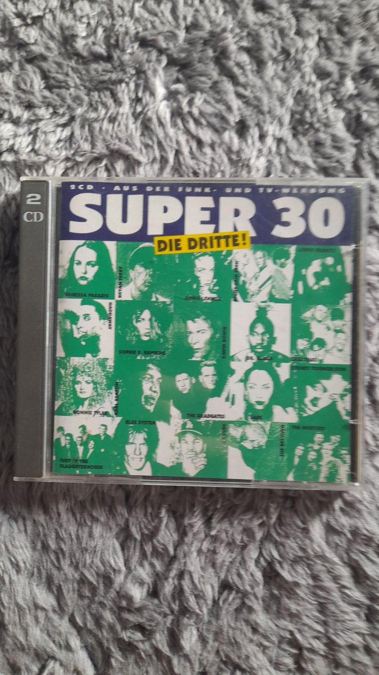 CD: SUPER 30  DIE DRITTE     COMPILATION   CD – Usato da Wetzikon ZH venduto da Ramones01