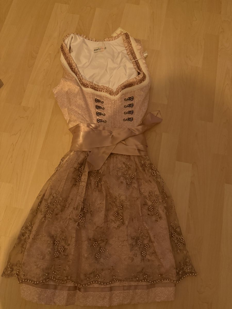 Costumi: Dirndl mit Bluse – Nuovo e nell'imballaggio originale da Emmenbrücke venduto da larawaldmeyer