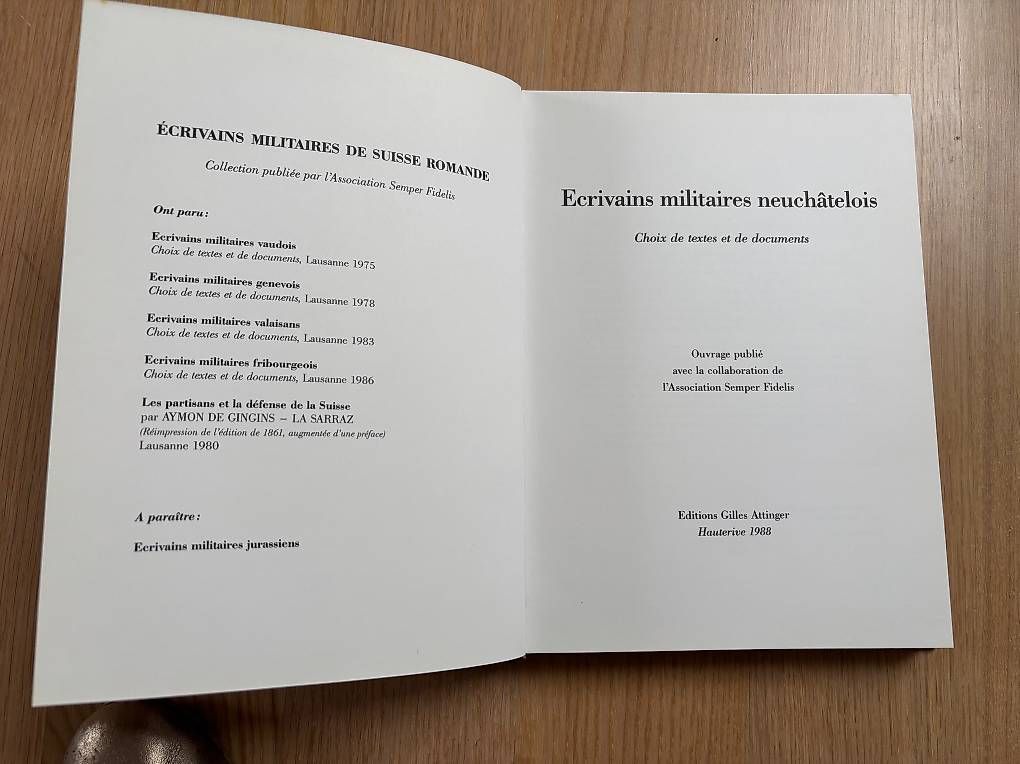 Bücher: Écrivains militaires neuchâtelois  – Gebraucht aus St-Blaise von Poussinnette01 1