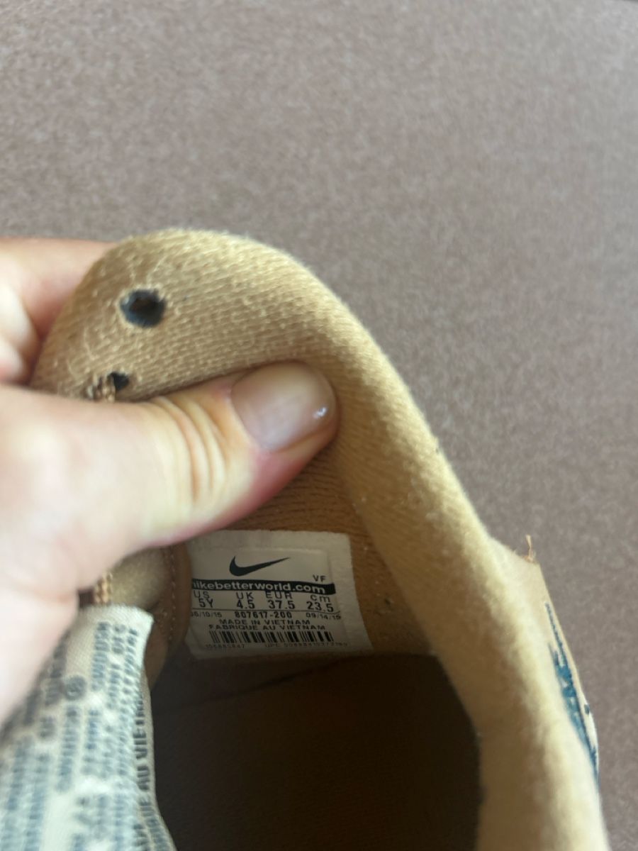 Nike Chaussures hommes: Nike air force 1 - 37.5 – D'occasion à Gordola par Kittykitty1981 3