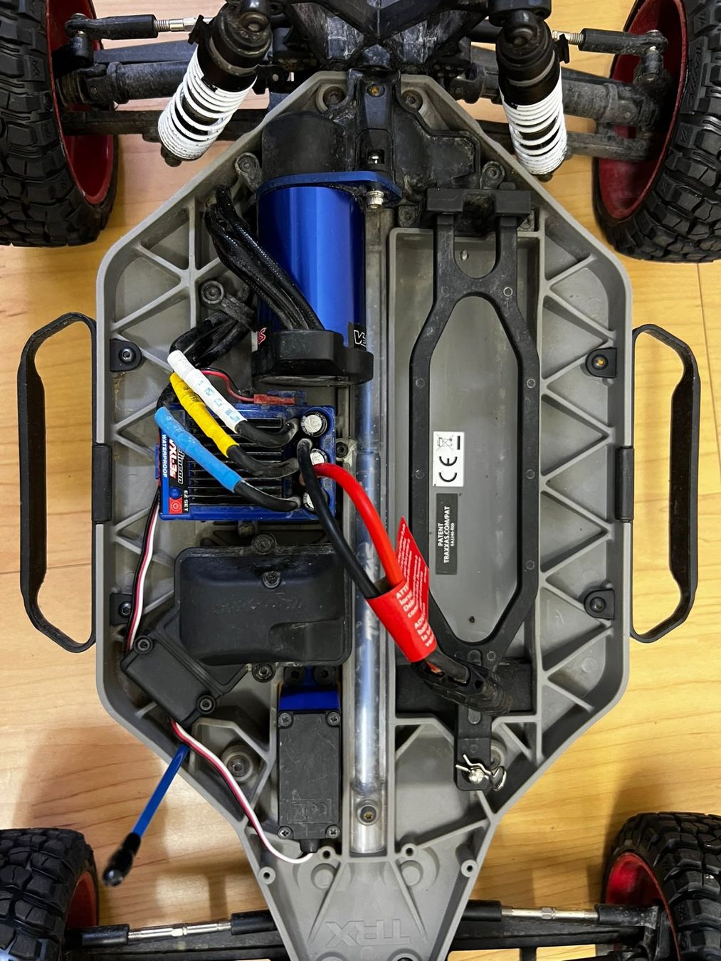 Traxxas RC Kits de montage: Traxxas Slash 4x4 VXL – D'occasion à Baar par Egma6340 6
