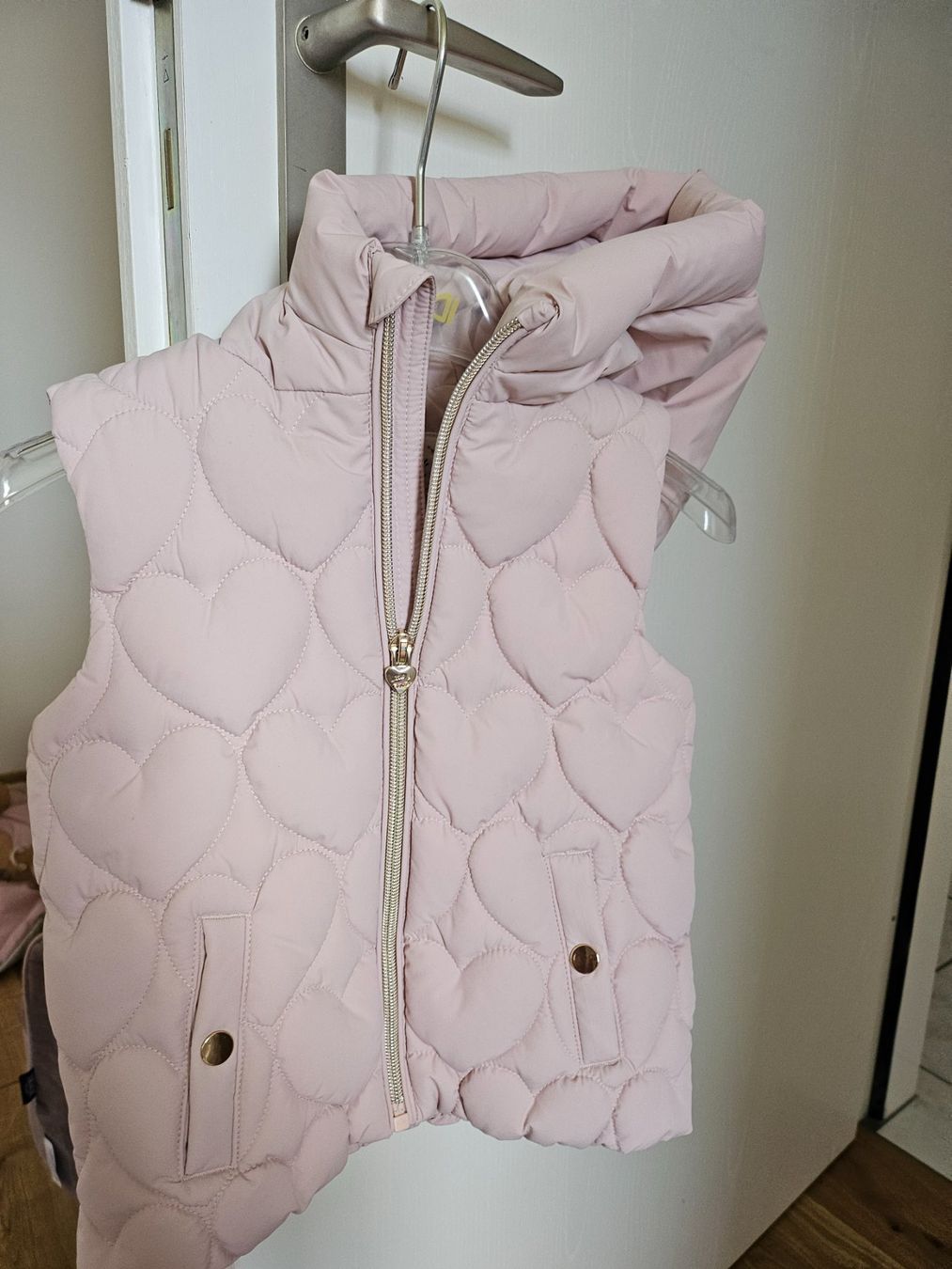 C&A Altro abbigliamento per bambina: Mädchen Weste 92 – Usato da Kefikon TG venduto da Livline