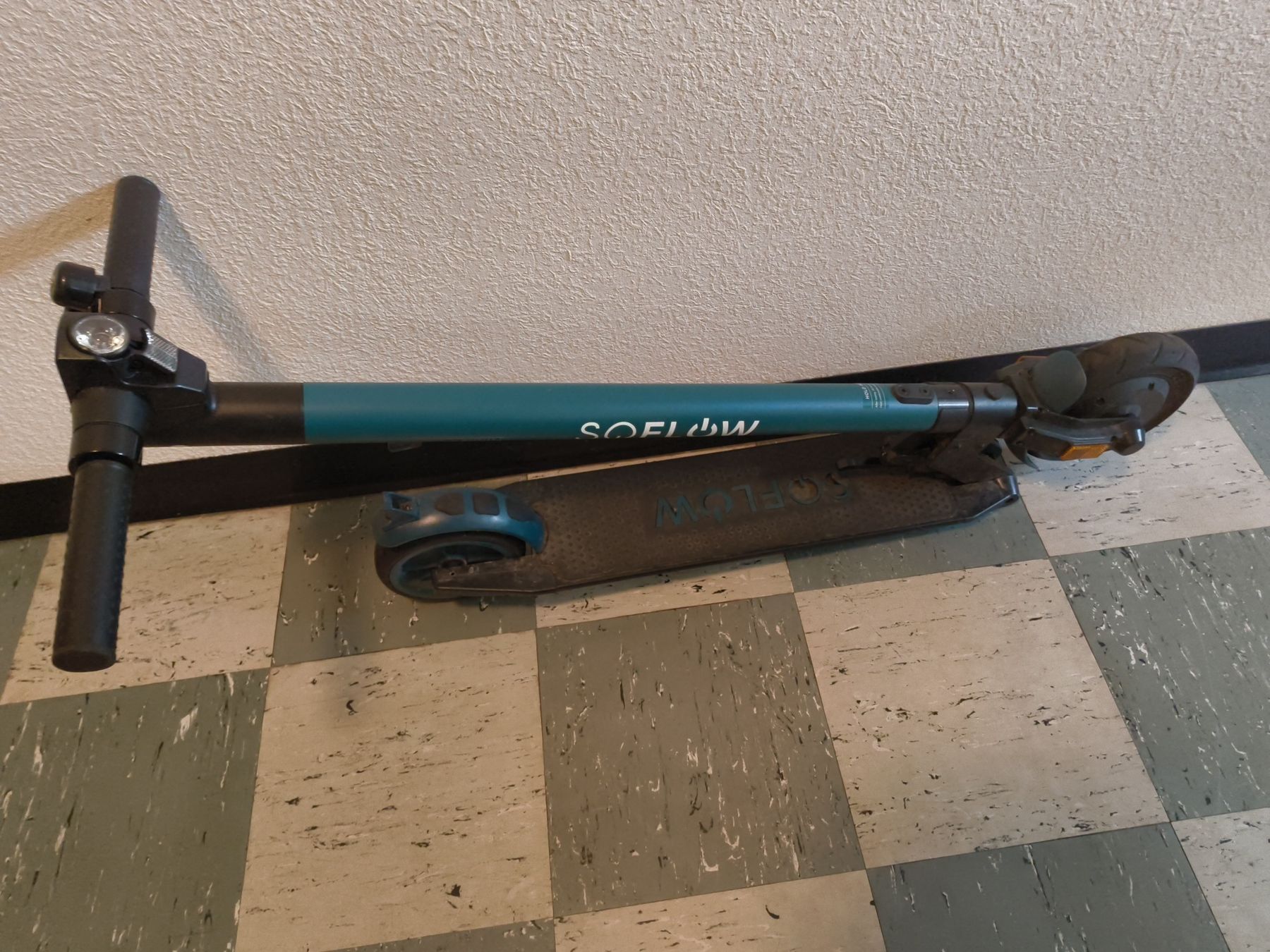 Soflow Kickboard: Soflow SO1 E Scooter Trottinet Etrotti Ohne Ladegerät – Difettoso da stettlen venduto da VintageBern_ch 5
