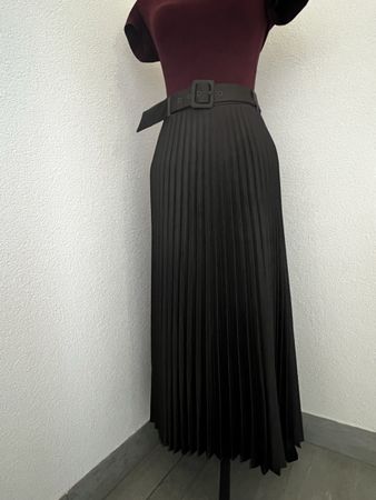 Jupe longue plissée