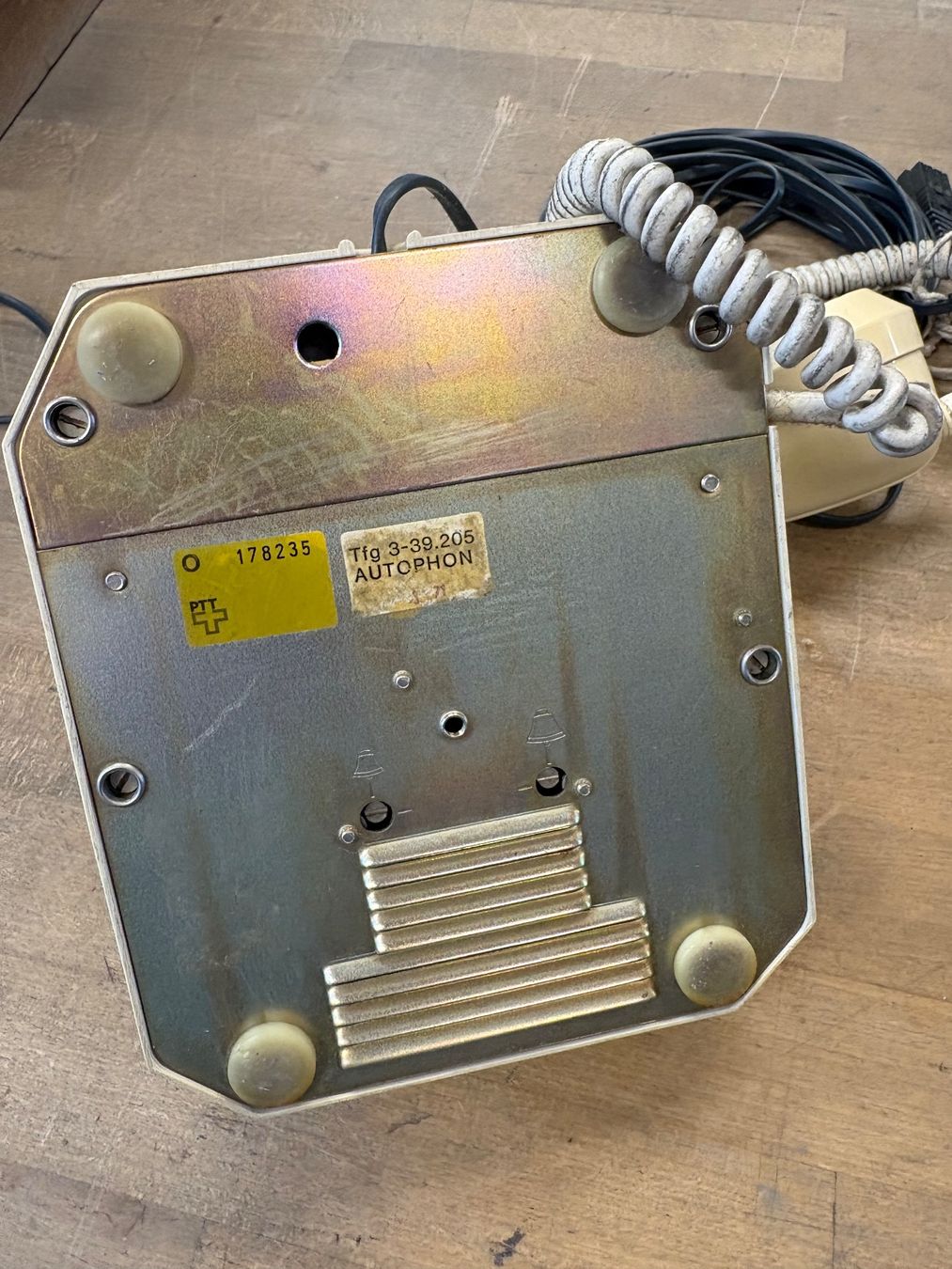 Telefoni: Telefon Drehscheibe Tfg 3-39.205 – Usato da Chur venduto da Feschtland 1