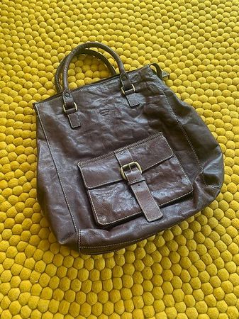 Sac en cuir Hilfiger, comme neuf!