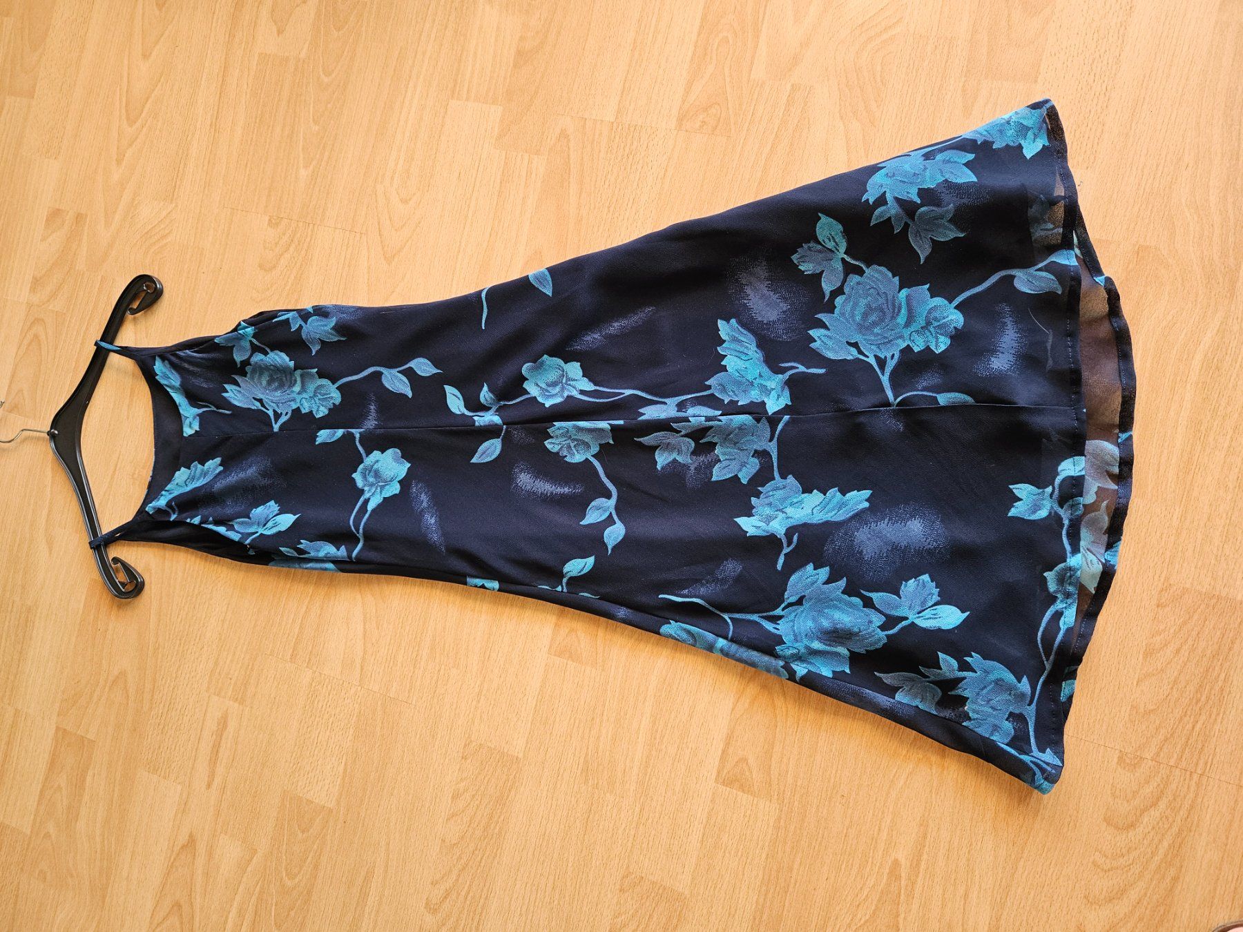 Kleider: Sommerkleid – Gebraucht aus Kirchdorf BE von Abalona 2
