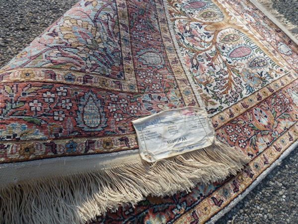 Tappeti: Indien ++ Echter Seiden-Teppich Kashmir – Usato da Walkringen venduto da Casablanca777 5