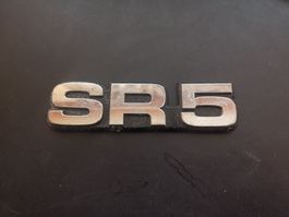SR 5 Emblem Schriftzug