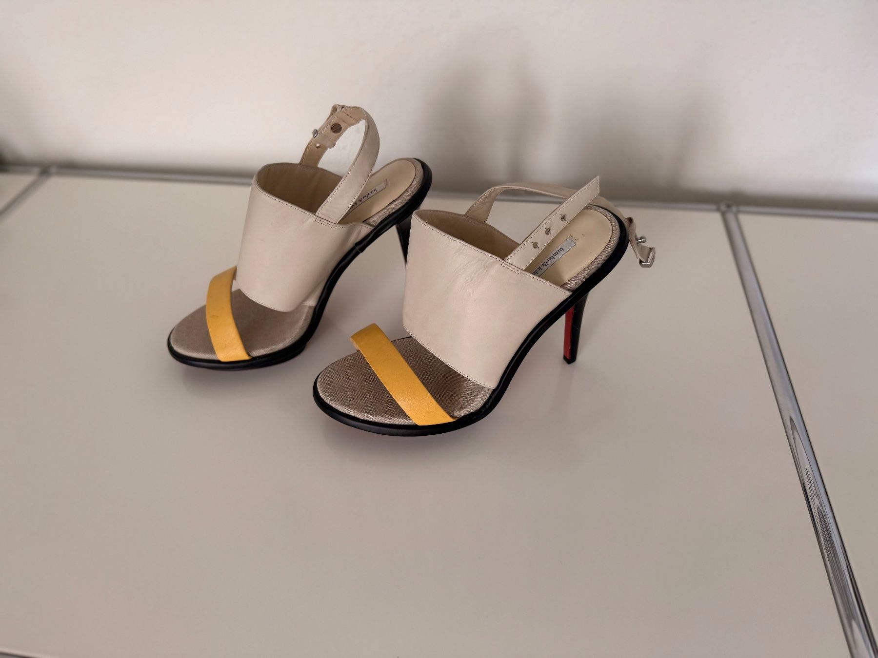 Scarpe da donna: Bimba y Lola Sandale – Usato da Richterswil venduto da CarlotaMaria