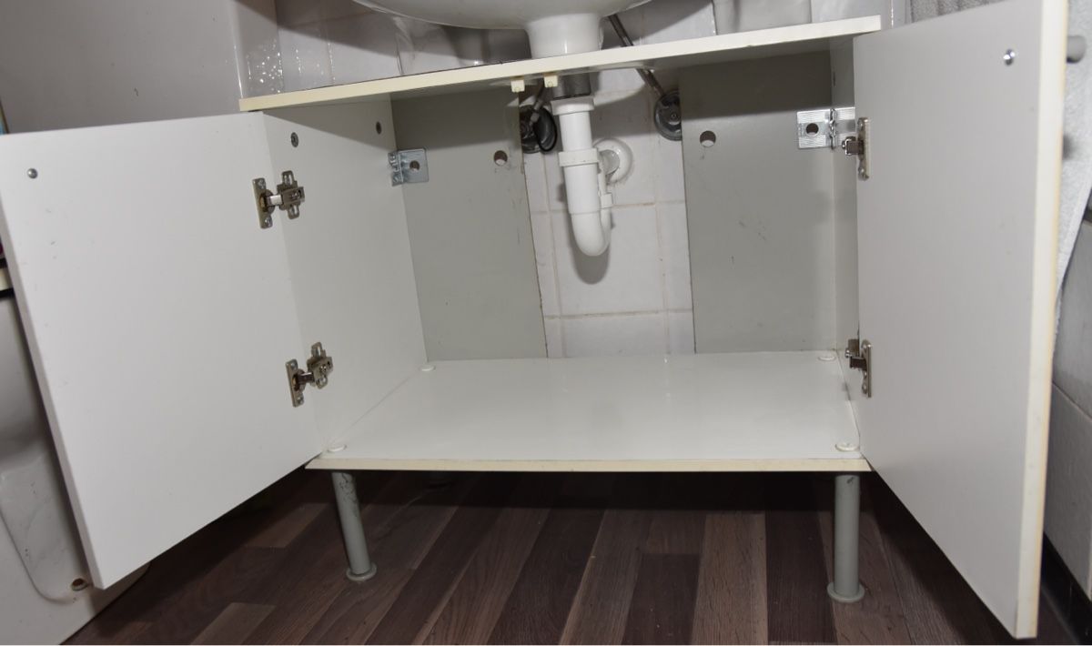 Mobili per bagno: Weisses Lavabo Unterbau Möbel – Usato da Zürich venduto da sim_ws79 1