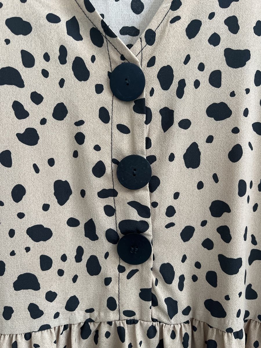 Vestiti: Kleid mit Leo-Muster, Grösse M, Beige/Schwarz – Nuovo (secondo la descrizione) da Steinmaur venduto da RosaliaT 1