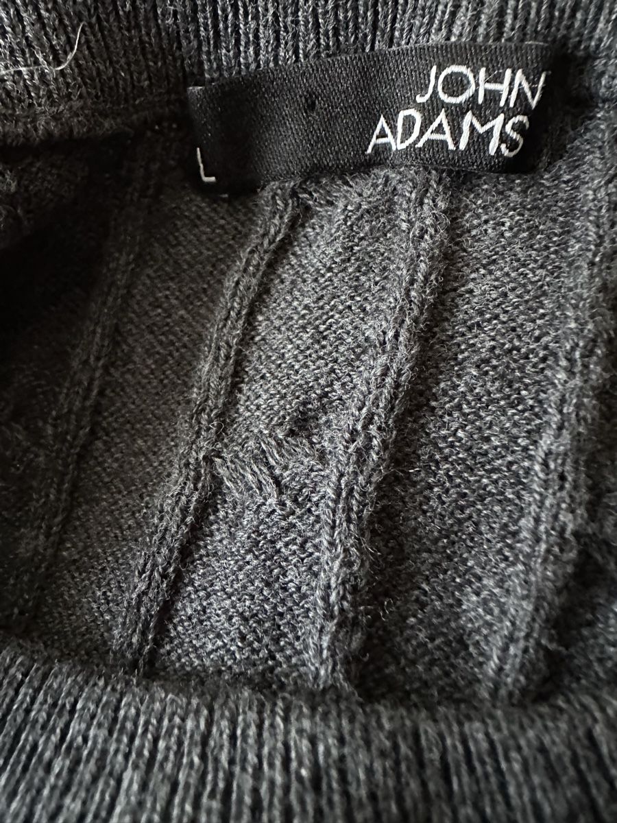 Pulls & Sweat-shirts: Herren Wunderschöne Pulli – Neuf avec emballage d'origine à Basel par Ivana_4 2