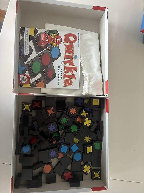 Spiele: Jeu Qwirkle – Gebraucht aus Chavannes-Renens von PsyKOrion 1