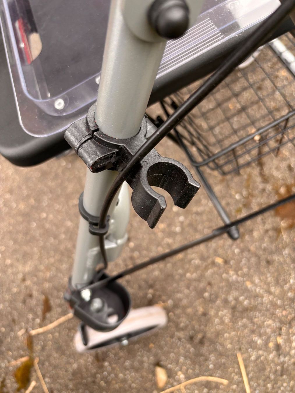 Aides à la marche: Rollator Gigo 2G – Neuf (Voir description) à Wald ZH par ukulele77 3