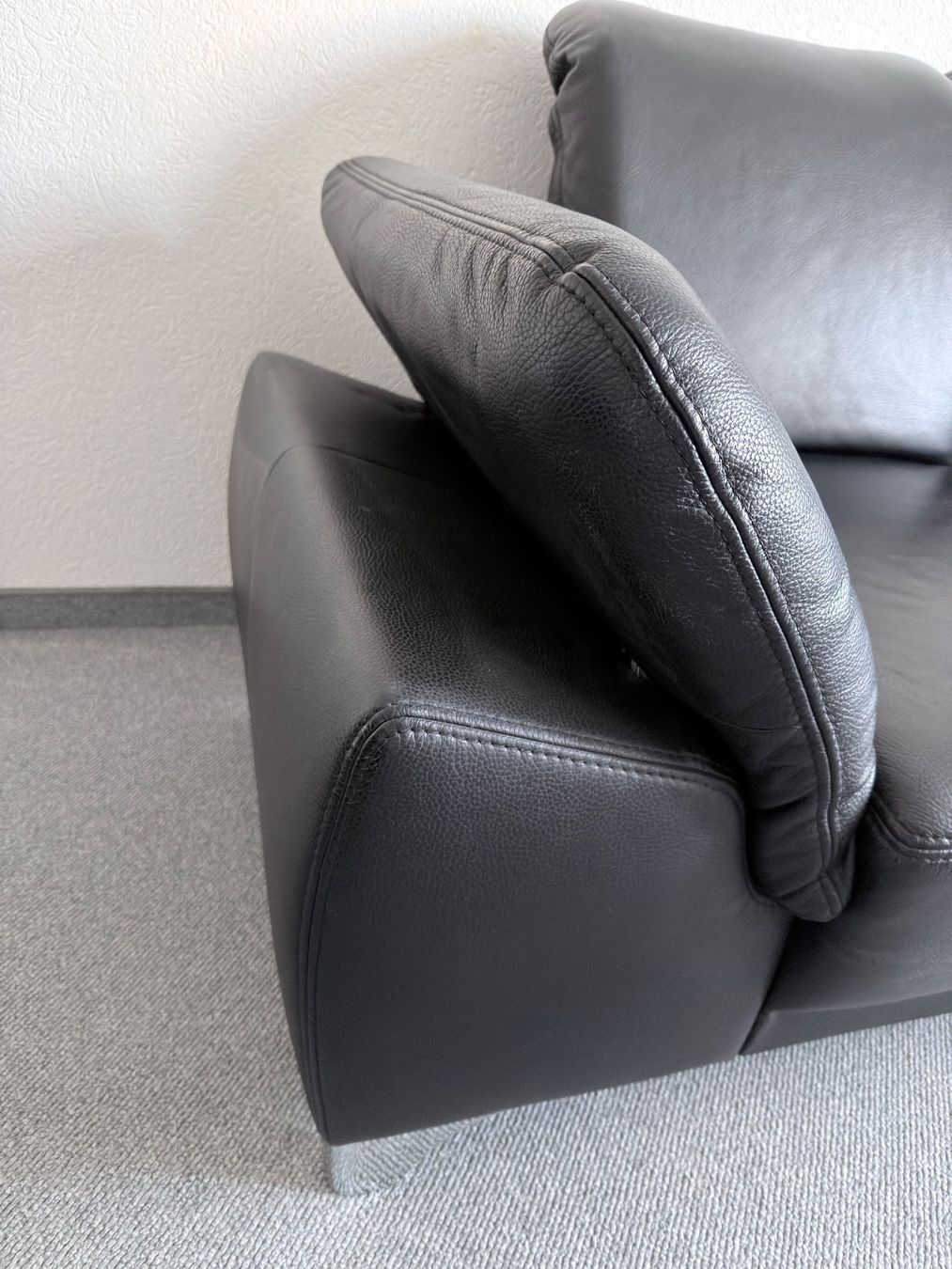 Divani: Echtleder Sofa schwarz – Usato da Dürnten venduto da Rota9903 2