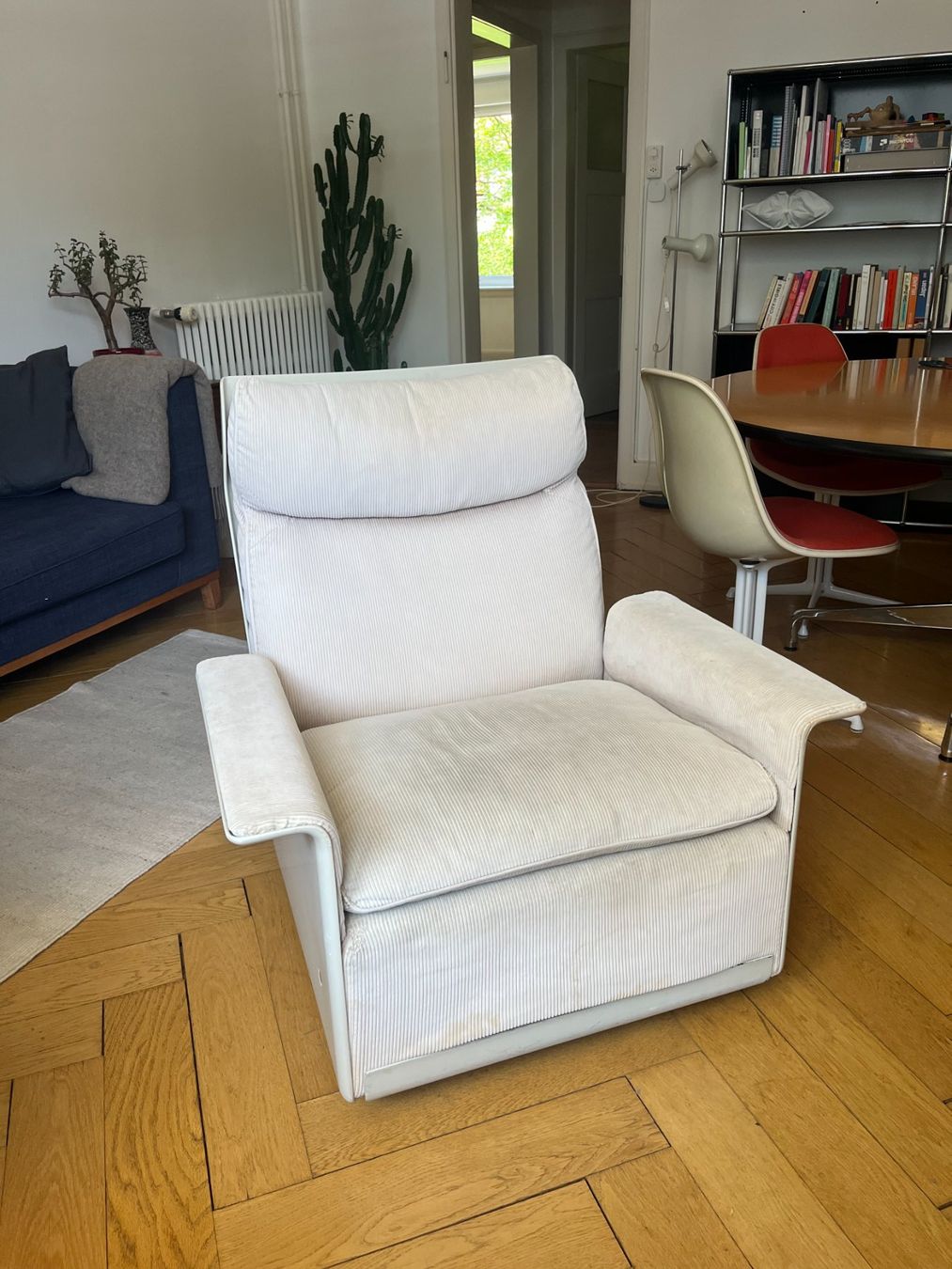 Vitsoe Poltrone: Vitsoe Sessel 620 von Dieter Rams – Usato da Zürich venduto da Dimitreezer