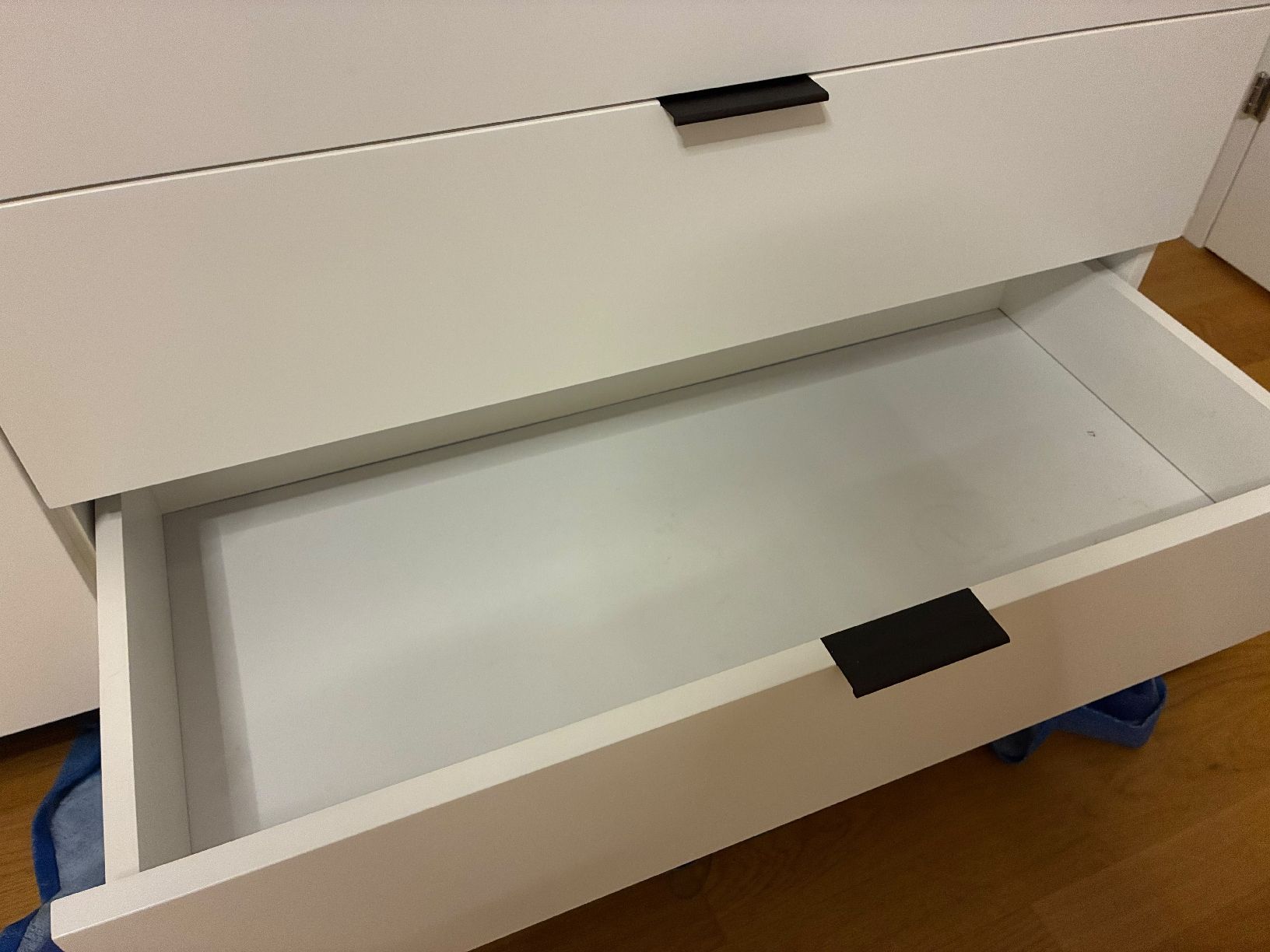 Westwing Cassettiere: Sideboard weiss mit drei Schubladen  – Usato da Münchenstein venduto da sabrinchen02 6