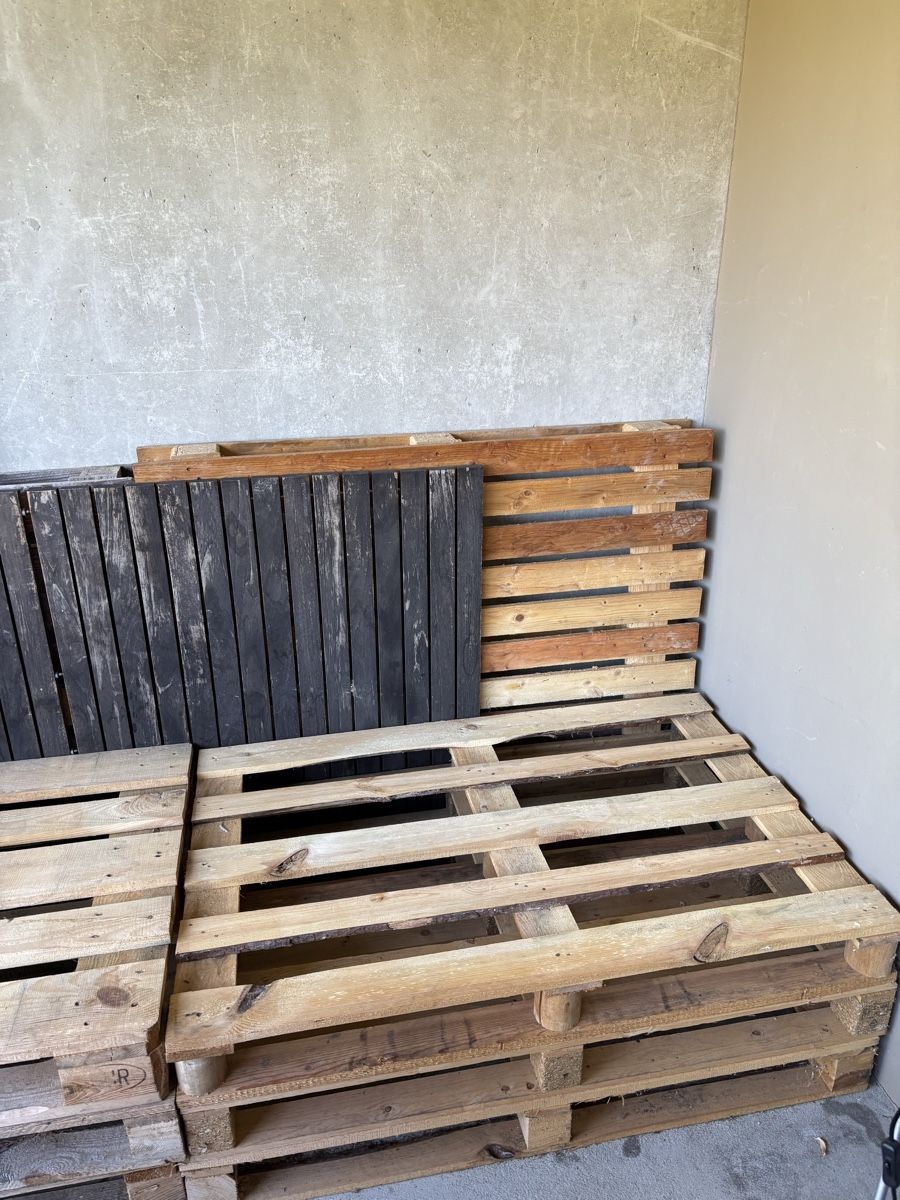 Paletten: 8 pallet – Gebraucht aus liebefeld von tor_nn2l 2