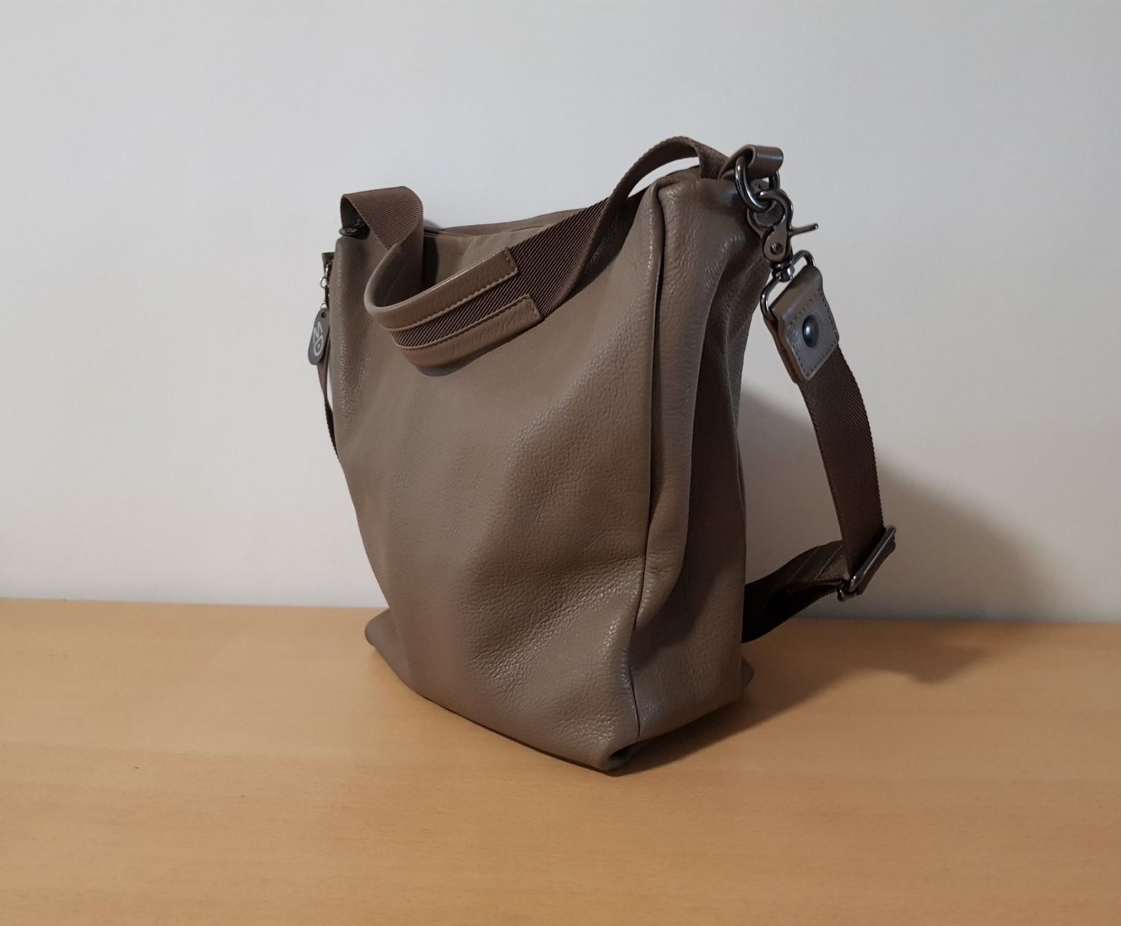 Mandarina Duck Borse da donna: Mandarina Duck Mellow Ledertasche – Usato da Basel venduto da fafa68 2