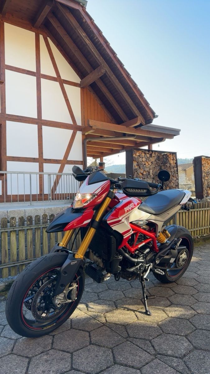 Ducati Strada: Ducati Hypermotard 939SP – Usato da Langnau im Emmental venduto da bertoldo03