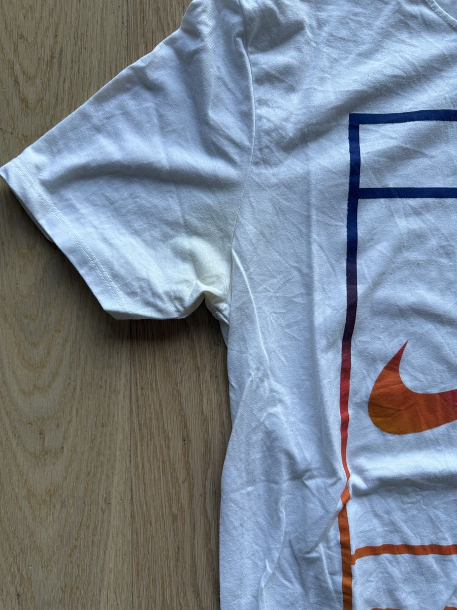 Nike T-Shirts: Nike Court T-Shirt – Gebraucht aus Zürich von sandro_colombini 1