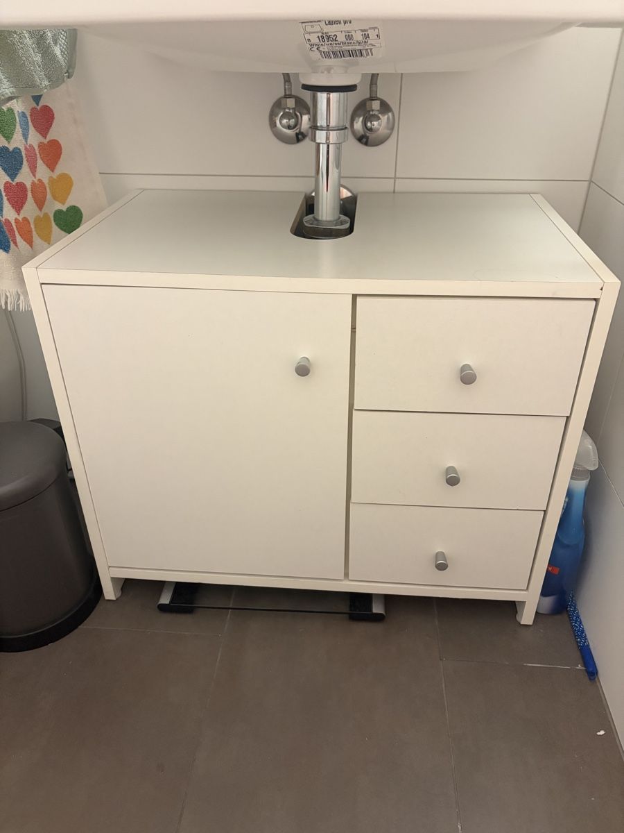 Micasa Installations & Meubles: Lavaboy GRATIS – D'occasion à Thalwil par nic_22