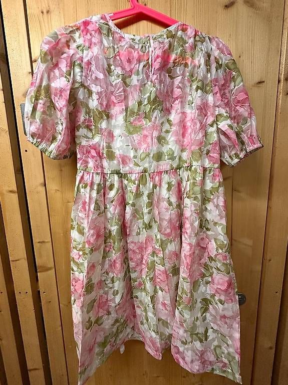 Vestiti: Robe fleurie Vila neuve avec étiquette ? taille 38 – Usato da Genève venduto da dre_gk92 1